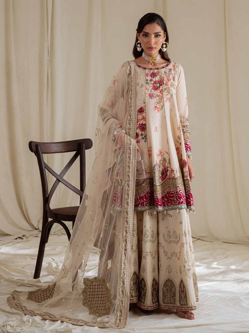 Top Pakistani Clothing, Dresses 2025 | East Avenue USA Top Pakistani Clothing, Dresses 2025 | East Avenue USA